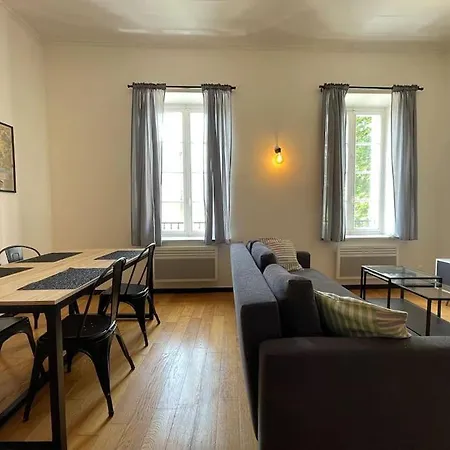 L'appartement Tomey Avec Parking * قرقشونه