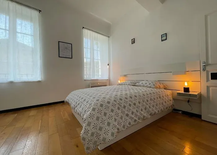 L'appartement Tomey Avec Parking Apartament