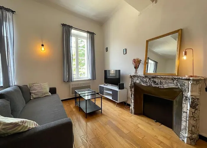 L'appartement Tomey Avec Parking * Carcassonne