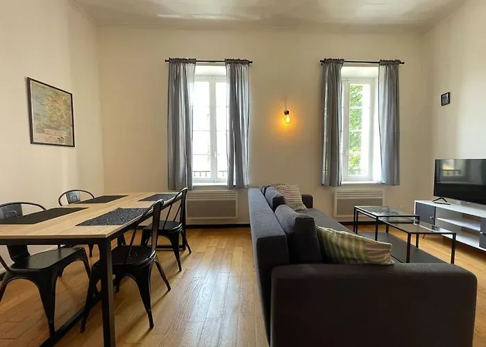 L'appartement Tomey Avec Parking * Carcassonne
