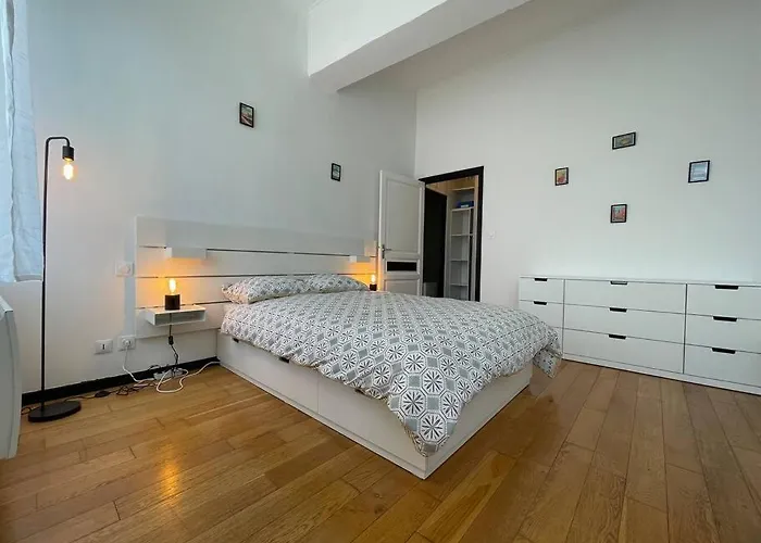 L'appartement Tomey Avec Parking Apartament *